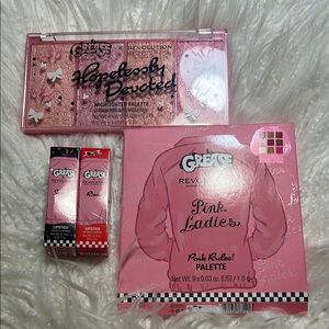 Revolution Grease Pink Ladies Palette Set